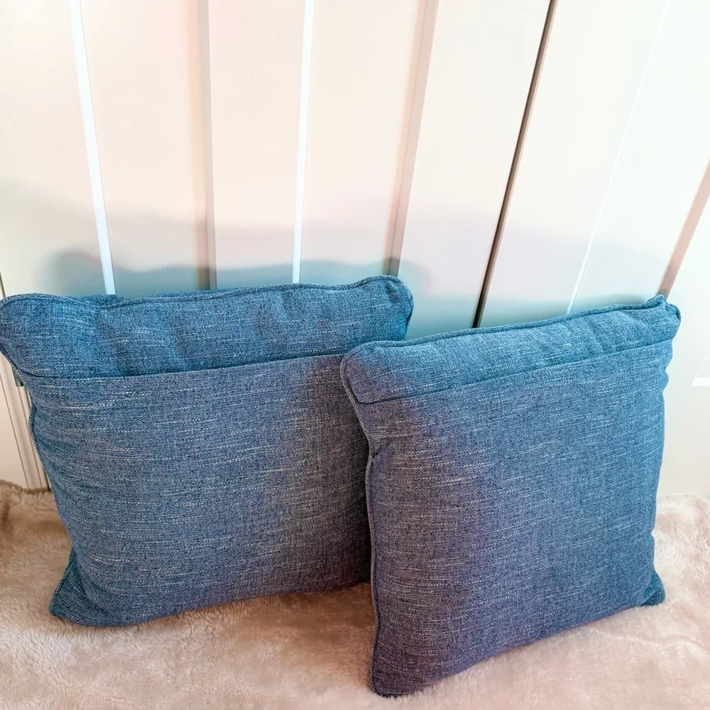 Ashely Furniture Blue Denim Throw Pillow Covers (Set of 2 ) - Picture 9 of 13